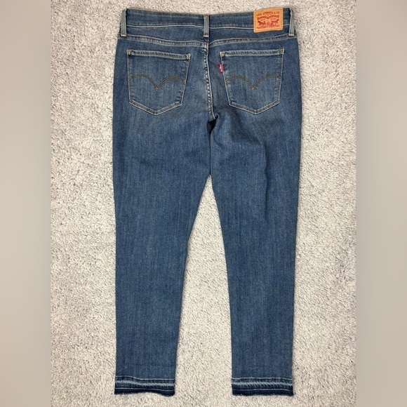 Levi's Jeans Womens 29 Skinny Regular Wash Raw Hem Stretch Denim Casual Party - Picture 5 of 5